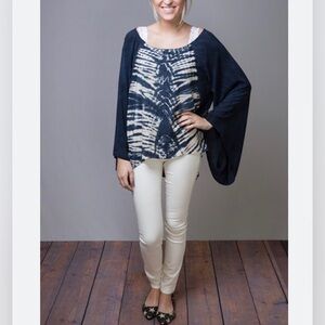 Blue Life Women’s Kimono Sleeve Blouse Black Cream‎ Size Large Made In USA